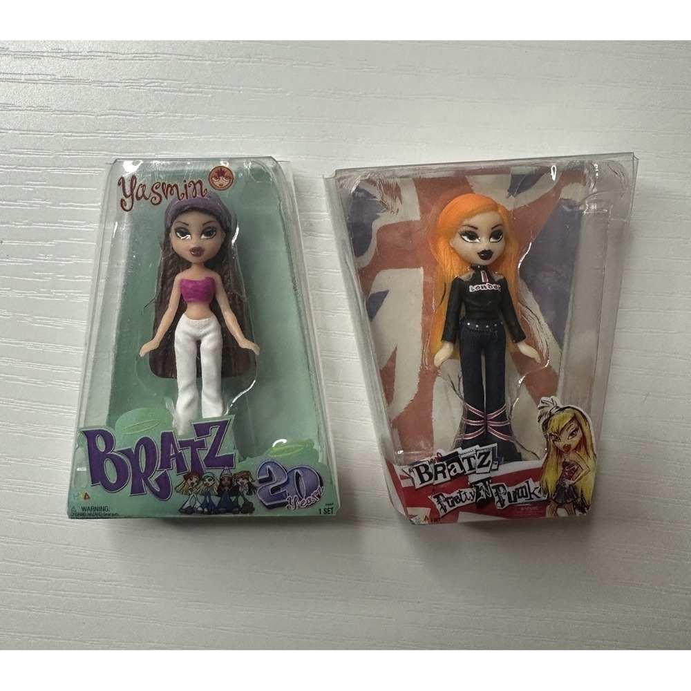 Mini Bratz Limited Edition Flashback Minis‎ Cloe  & Yasmin 2" Tall